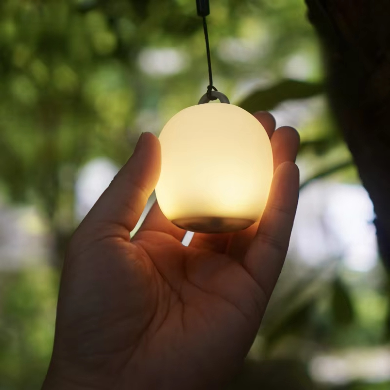 Mini lanterne de camping en si - Outdoor Camping Adventure Lamp avis et prix